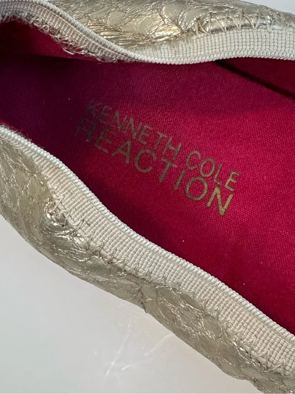 Kenneth Cole Reaction Metallic Gold Ballet Flats Girls Size 1 1/2
